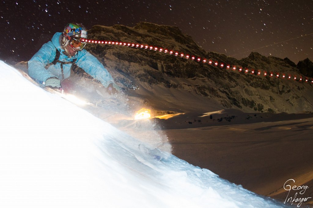 Herbert Kuster in Engelberg - blitz engelberg flash herbert kuster langzeit nacht powder skiing sport stars sterne 
